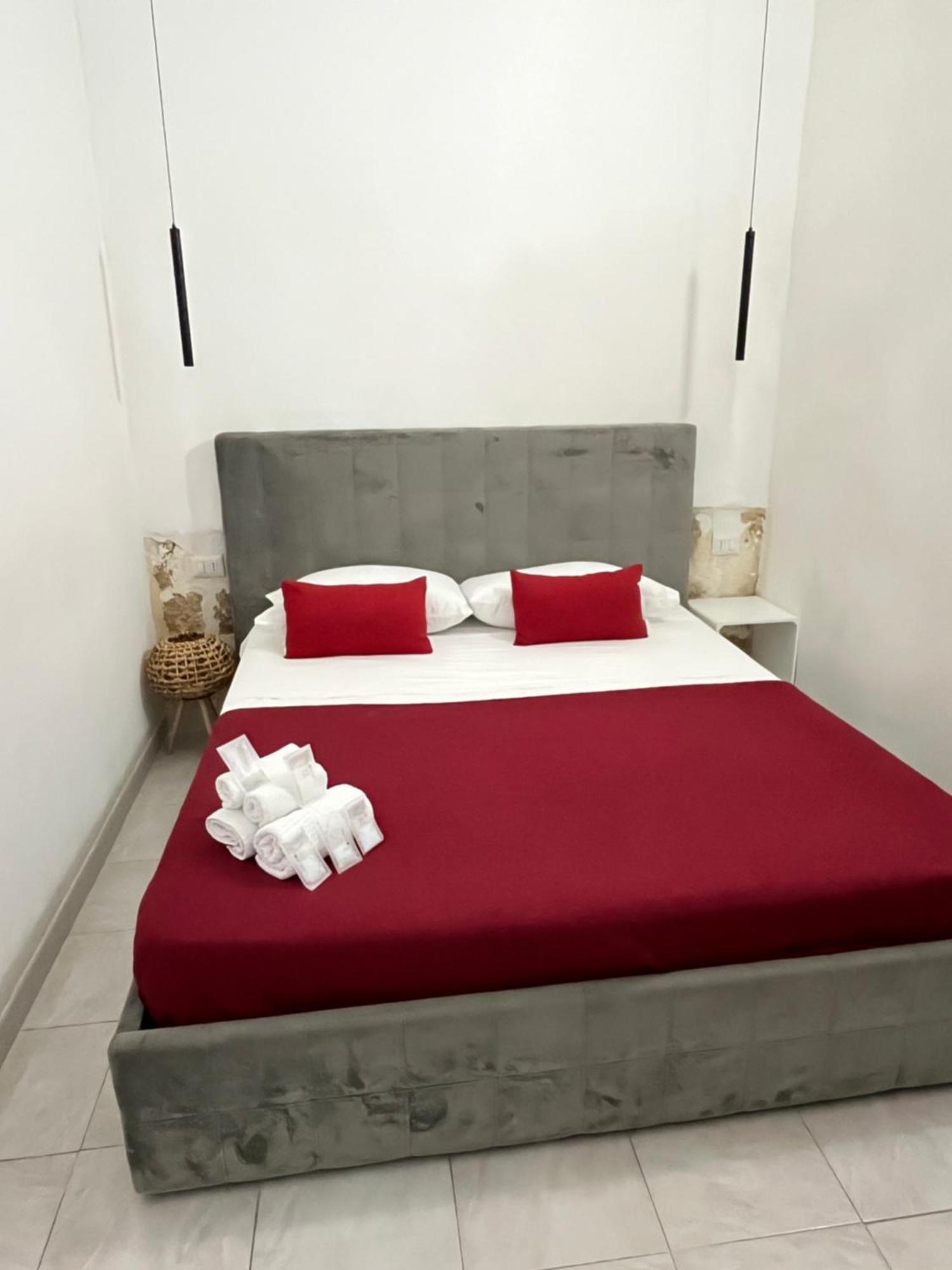 B&B Regina Rooms Авола Екстериор снимка