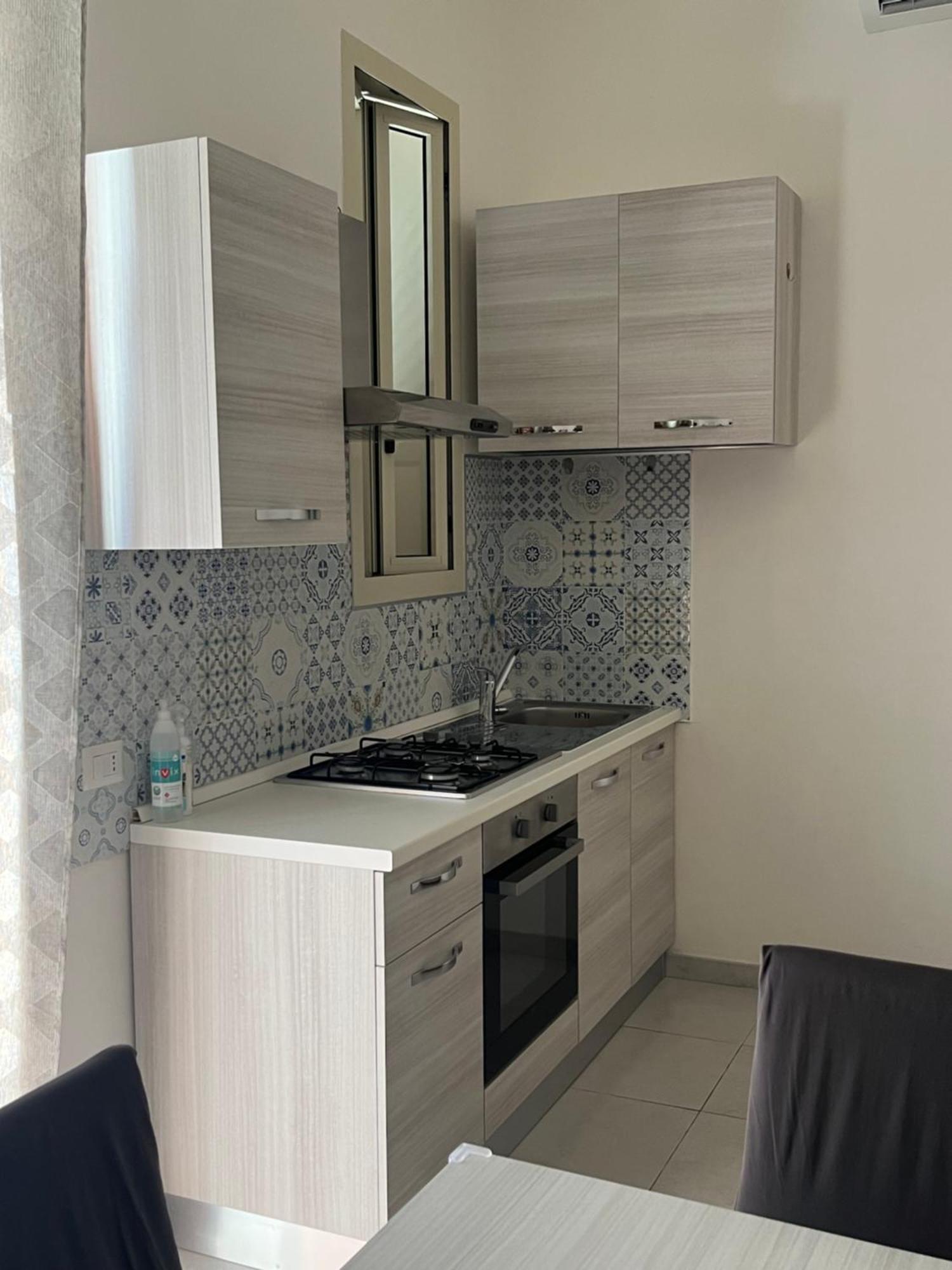 B&B Regina Rooms Авола Екстериор снимка